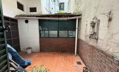 VENTA PH 5 AMBIENTES PATIO LAVADERO BARRACAS