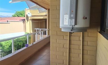 Departamento en Arriendo en tres carreras