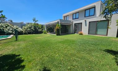 Casa en Venta en Santa Elena de Chicureo