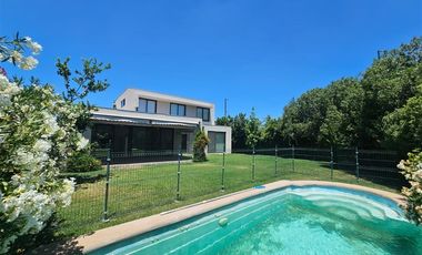 Casa en Venta en Santa Elena de Chicureo