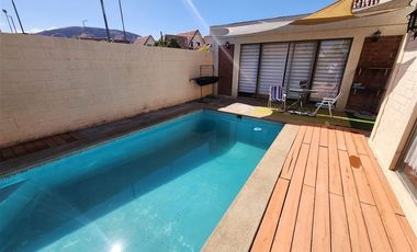Casa en Venta en LAS BRISAS 228 TIL TIL
