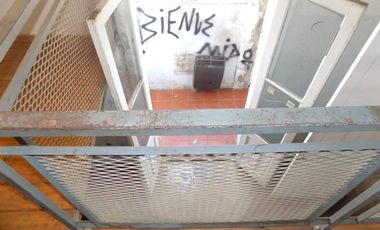 VENTA PH 3 AMB A RECICLAR SIN EXPENSAS BALVANERA