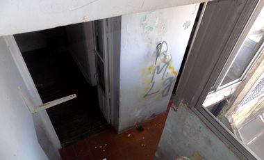 VENTA PH 3 AMB A RECICLAR SIN EXPENSAS BALVANERA