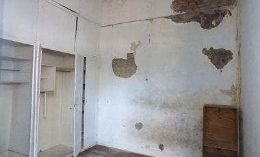 VENTA PH 3 AMB A RECICLAR SIN EXPENSAS BALVANERA