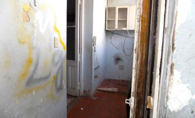 VENTA PH 3 AMB A RECICLAR SIN EXPENSAS BALVANERA