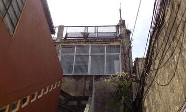 VENTA PH 3 AMB A RECICLAR SIN EXPENSAS BALVANERA