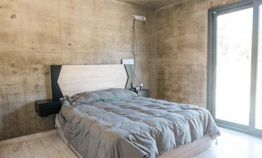 Casa en venta c/ cochera en Balneario Pehuen Co