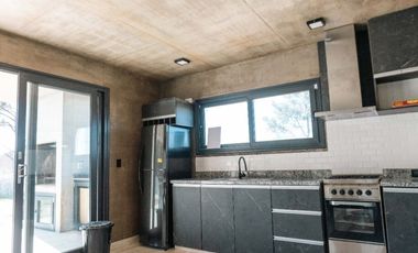 Casa en venta c/ cochera en Balneario Pehuen Co