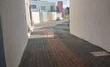 Casa amplia e iluminada en Morelia, salida Pátzcuaro.