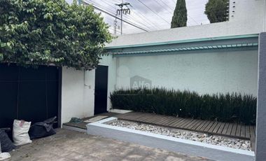 Casa sola en renta en Insurgentes Cuicuilco, Coyoacán, Ciudad de México