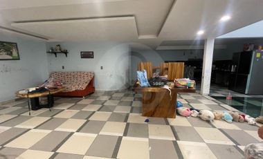 Edificio en venta en Simón Bolívar