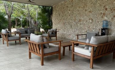 CASA EN VENTA EN PRIVADA JULIETA, PASEO NORTE, CUENTA CON PANELES SOLARES