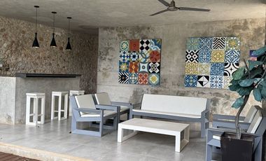 CASA EN VENTA EN PRIVADA JULIETA, PASEO NORTE, CUENTA CON PANELES SOLARES