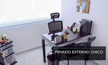 Oficina Consultorio con servicios y amueblado en Tabacalera
