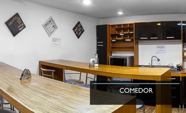 Oficina Consultorio con servicios y amueblado en Tabacalera