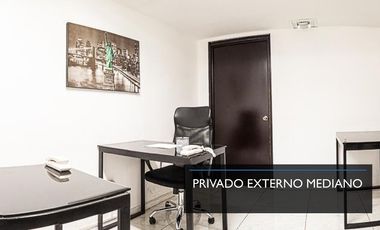 Oficina Consultorio con servicios y amueblado en Tabacalera