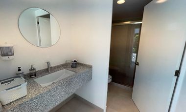 Casa en venta en la Herradura – doble terreno, jardín plano, gimnasio y loft