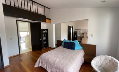 Casa en venta en la Herradura – doble terreno, jardín plano, gimnasio y loft