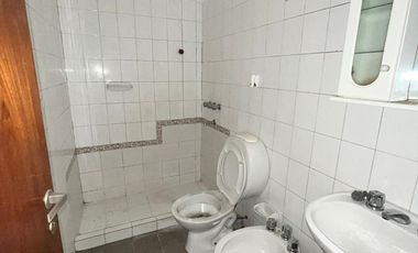 DEPTO - CENTRO - FRENTE A PASEO SOBREMONTE