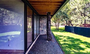 Valle de Bravo espectacular casa en venta y renta