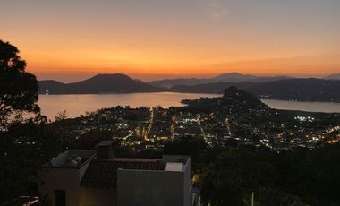 Valle de Bravo espectacular casa en venta y renta