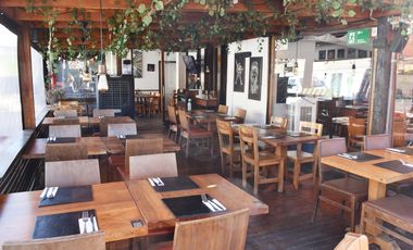 Derecho de llaves La Reina restaurante Alcoholes