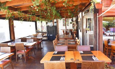 Derecho de llaves La Reina restaurante Alcoholes