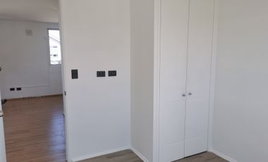 VENTA HERMOSA Y AMPLIA CASA 2 PISOS