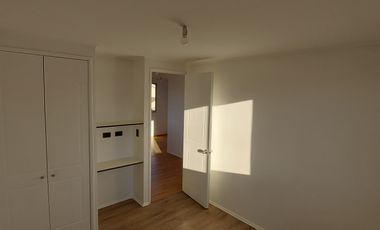 VENTA HERMOSA Y AMPLIA CASA 2 PISOS