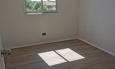 VENTA HERMOSA Y AMPLIA CASA 2 PISOS