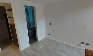 VENTA HERMOSA Y AMPLIA CASA 2 PISOS