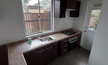 VENTA HERMOSA Y AMPLIA CASA 2 PISOS