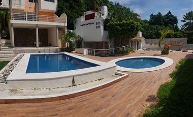 Hermosa Villa con vista, acceso independiente!