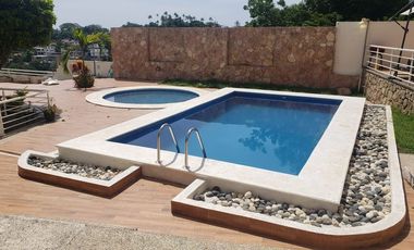 Hermosa Villa con vista, acceso independiente!