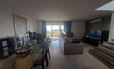 Hermosa Villa con vista, acceso independiente!