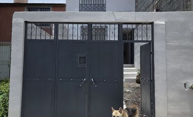 Casa en venta en Fracc. Ario 1815