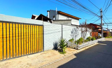 VENTA DE CASA ESQUINA, EN QUILICURA SECTOR ORIENTE