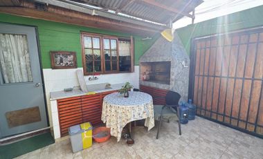 VENTA DE CASA ESQUINA, EN QUILICURA SECTOR ORIENTE