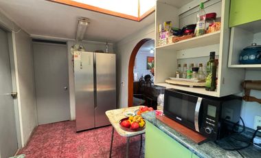 VENTA DE CASA ESQUINA, EN QUILICURA SECTOR ORIENTE
