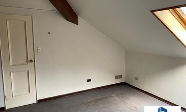 VENTA DE OFICINA EN EDIFICIO BAQUEDANO