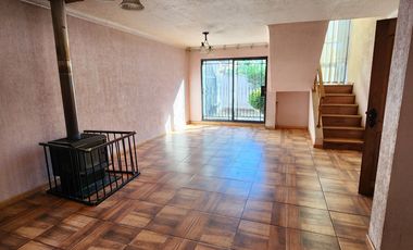 EN VENTA BARRIO CERRADO CERCA PLAZA   VICTORIA