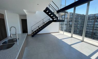 Departamento duplex en renta en ID Vertical Satélite