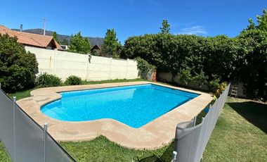 Oportunidad !! Arriendo Moderna casa chilena en El Polo de Machali