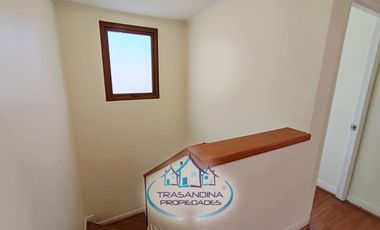 ARRIENDO HERMOSA CASA EN  CONDOMINIO-  LA REINA - SANTIAGO