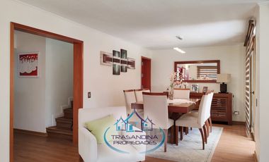 ARRIENDO HERMOSA CASA EN  CONDOMINIO-  LA REINA - SANTIAGO