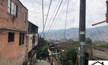 Casa en Venta Ubicado en Medellín Codigo 1867