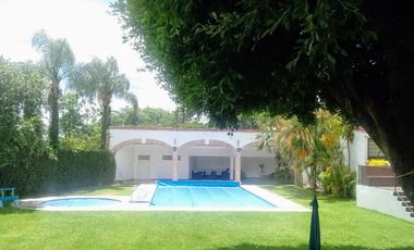 Casa Renta Amueblada un nivel, Cond. Sn Juan Chapultepec, Cuernavaca