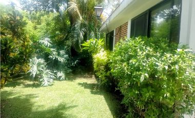 Casa Renta Amueblada un nivel, Cond. Sn Juan Chapultepec, Cuernavaca
