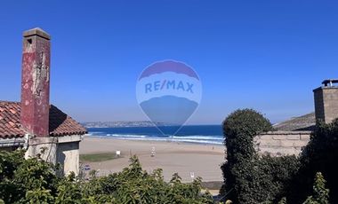 ESPECTACULAR CASA EN VENTA CON VISTA AL MAR