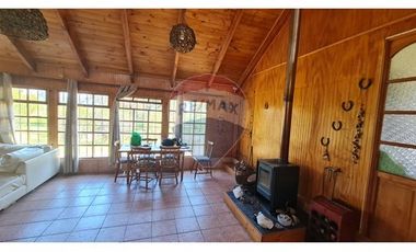 Casa en Parcela con piscina Melipilla